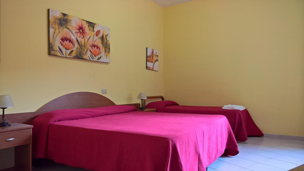 Hotel Terme Di San Vittore Genga  Bagian luar foto