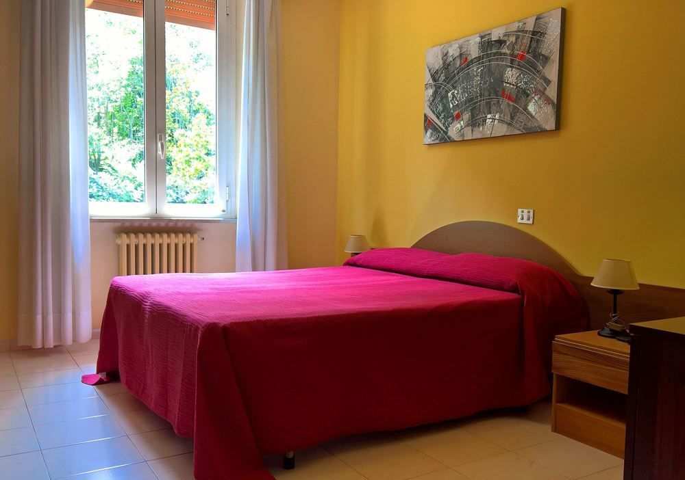 Hotel Terme Di San Vittore Genga  Bagian luar foto